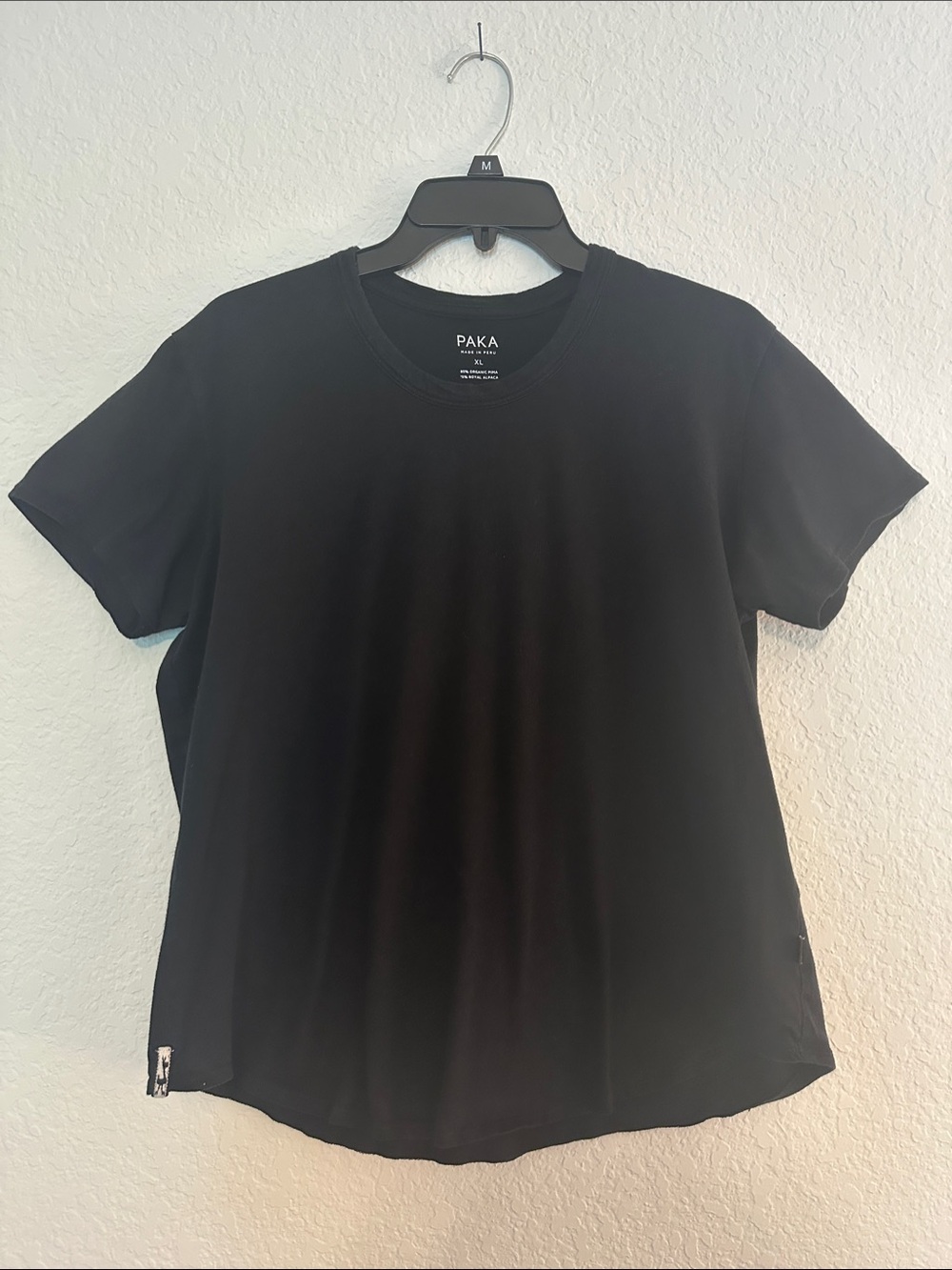 PAKA Women’s Black Short-Sleeve Crew T-Shirt